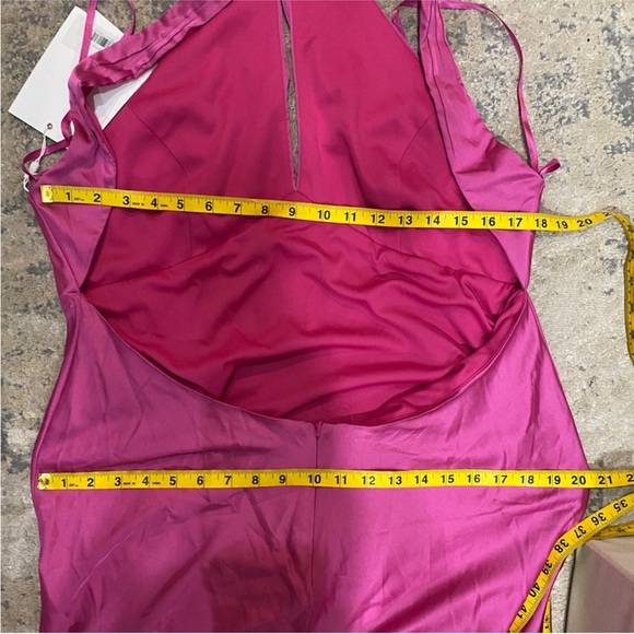 Mac Duggal pink halter keyhole column gown NEW - Picture 6 of 6